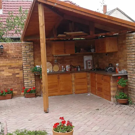 Apartman Two-bedroom In Balatonalmadi Ii Tisztviselőtelep