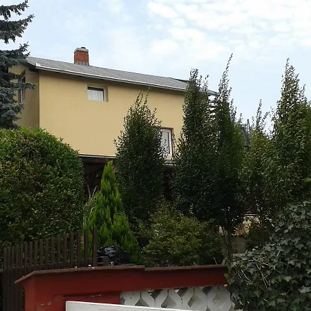 Two-bedroom In Balatonalmadi Ii * Tisztviselőtelep